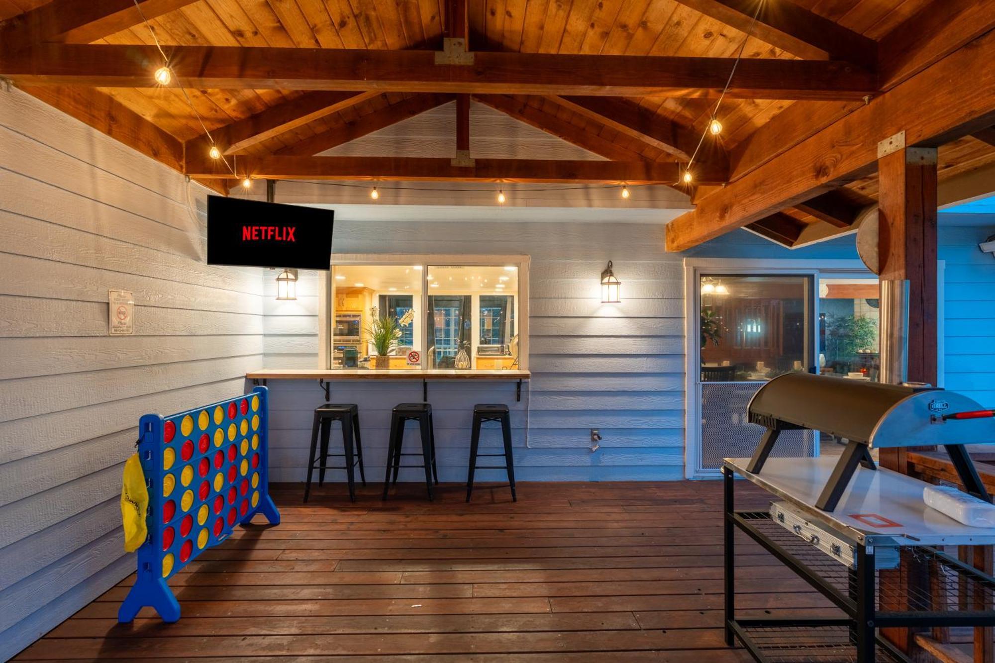 Pool-Gameroom-Hometheater-Bar-Playstructure-Firepit Oakhurst Dış mekan fotoğraf